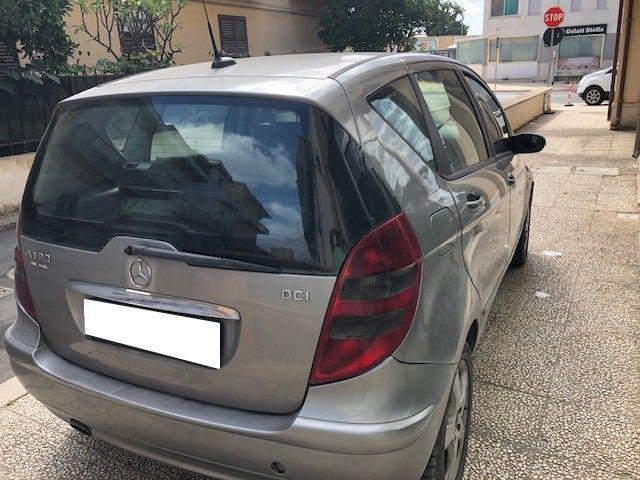 MERCEDES-BENZ A 160 CDI Elegance
