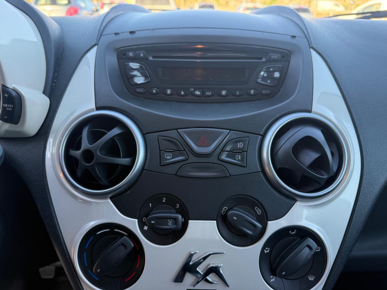 Ford Ka 1.2 8V 69CV Titanium