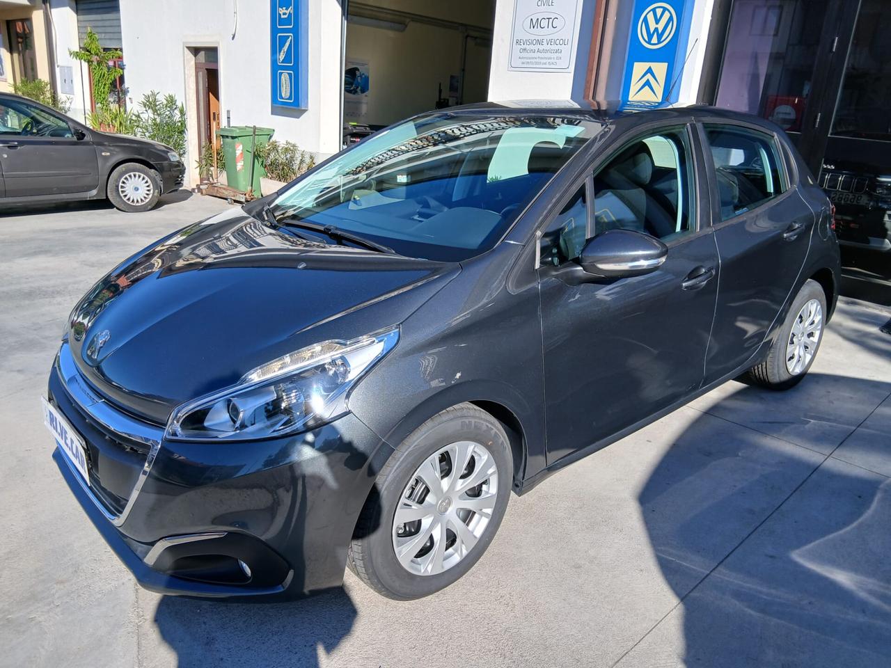 Peugeot 208 BlueHDi 75 S&S 5 porte Active
