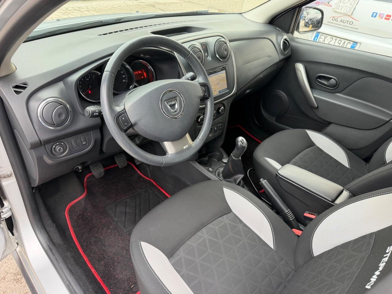 Dacia Sandero Stepway 0.9 benz GPL casa madre 2016