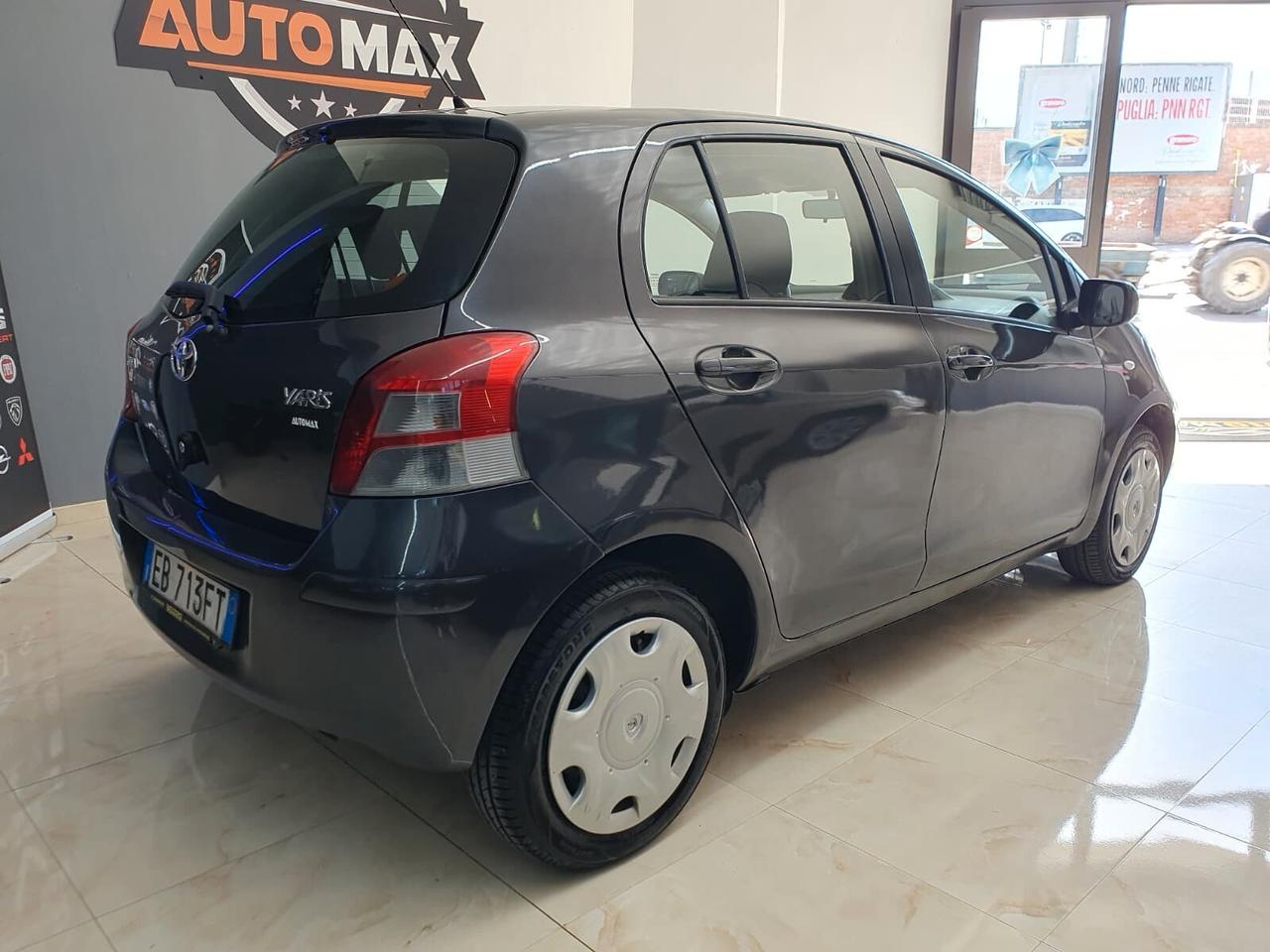 Toyota Yaris 1.0 Luxury pack 69cv 2010