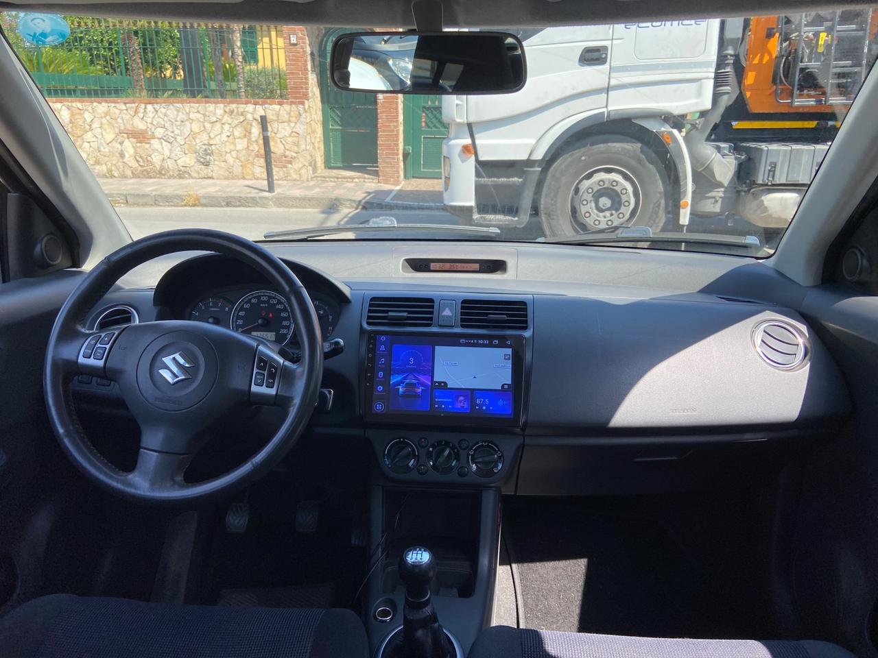 Suzuki Swift 1.3 4x4 5p. GL