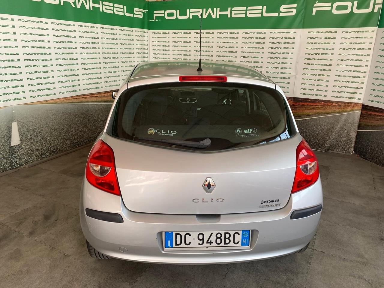 Renault Clio Storia 1.2 16V 5 porte