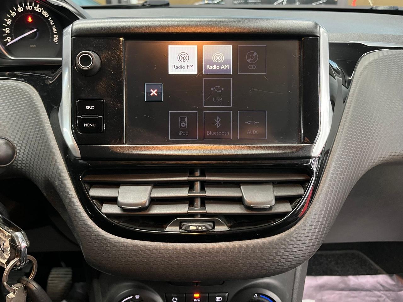 Peugeot 2008 PureTech 82 Access OK NEOPATENTATI