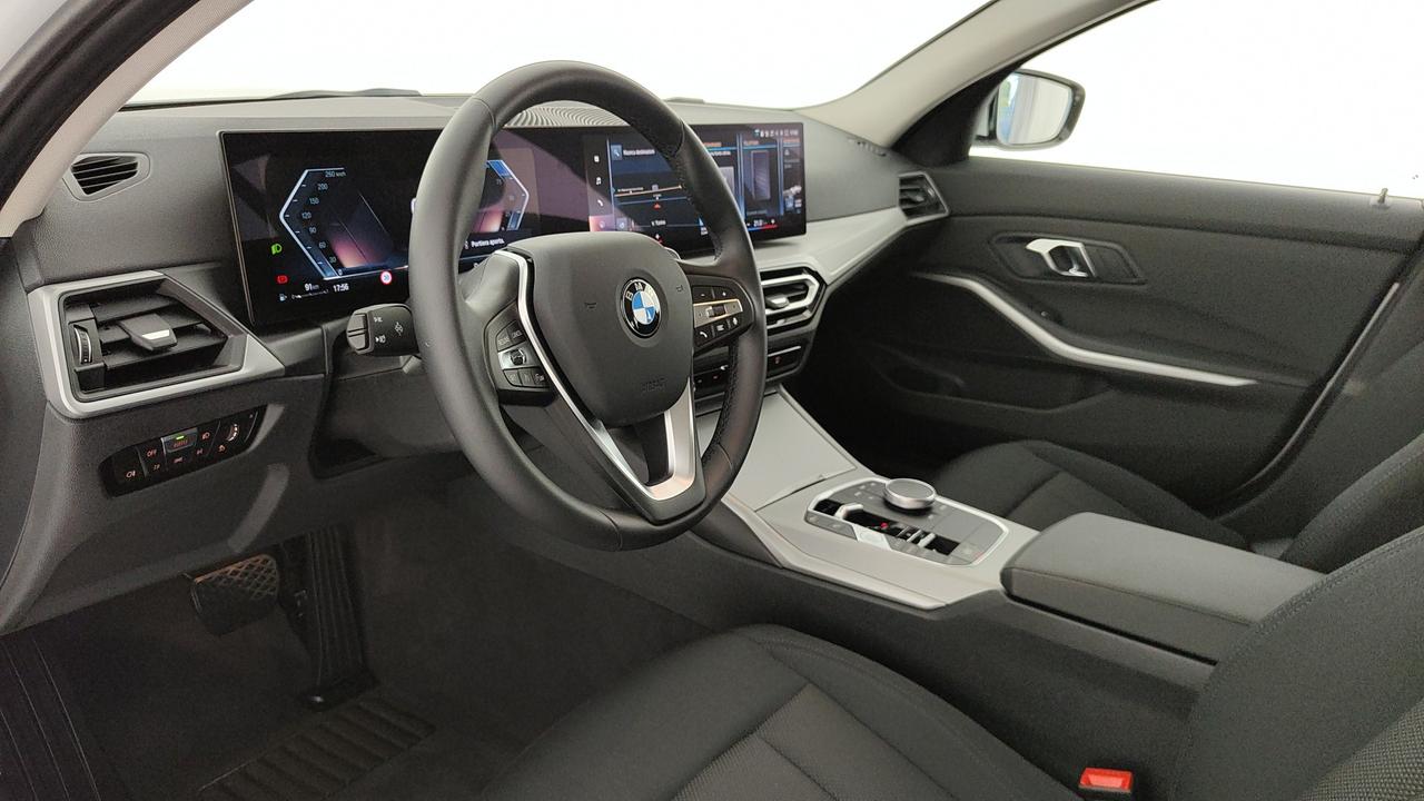 BMW Serie 3 G21 2022 Touring 320d Touring Business Advantage mhev 48V xdrive auto