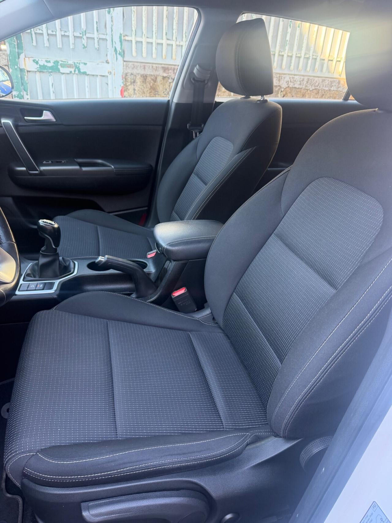 Kia Sportage 1.6 CRDI 136 CV 2WD Mild Hybrid GT Line