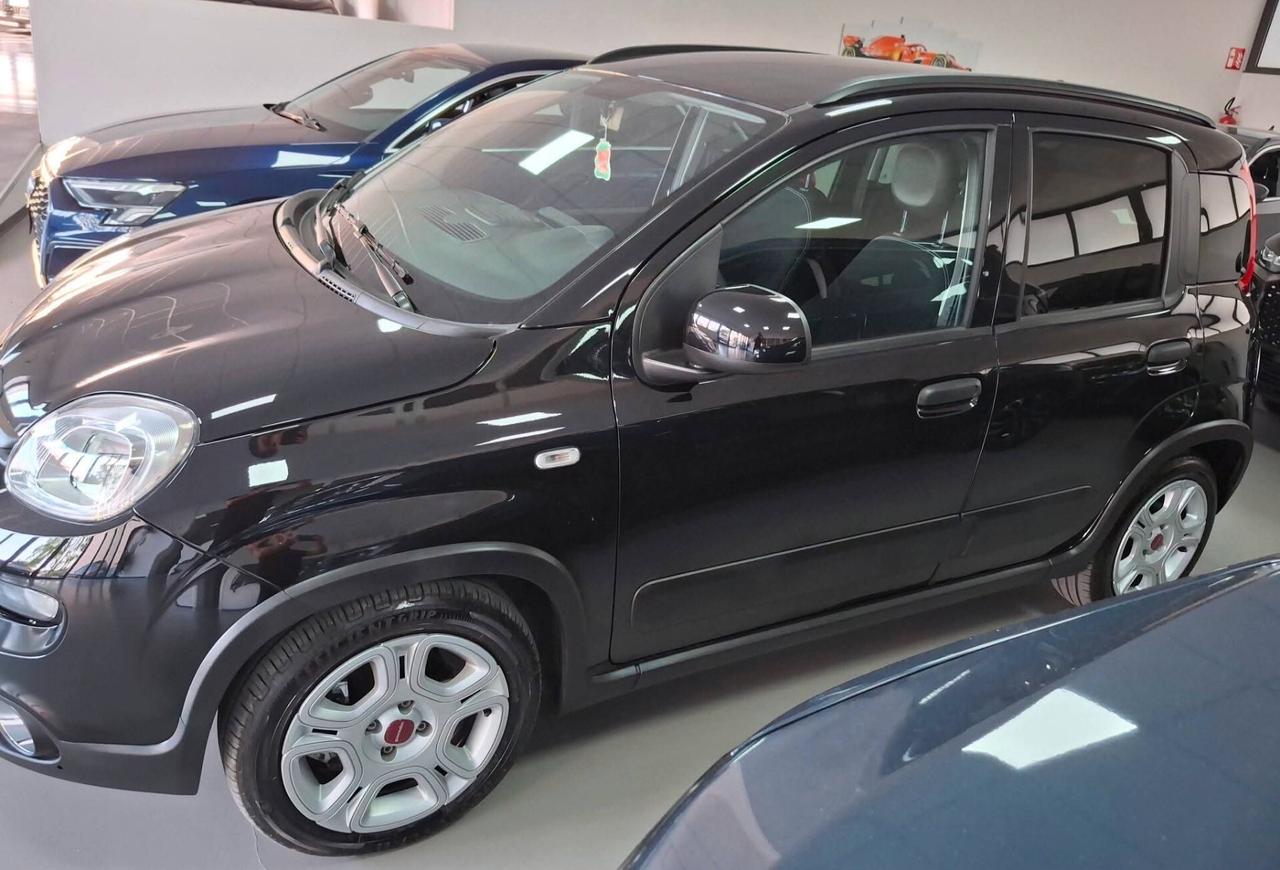 Fiat Panda 1.0hybrid vetri scuri 5posti