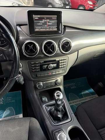Mercedes-Benz B 180 B 180 Neopatentati Benzina Manuale