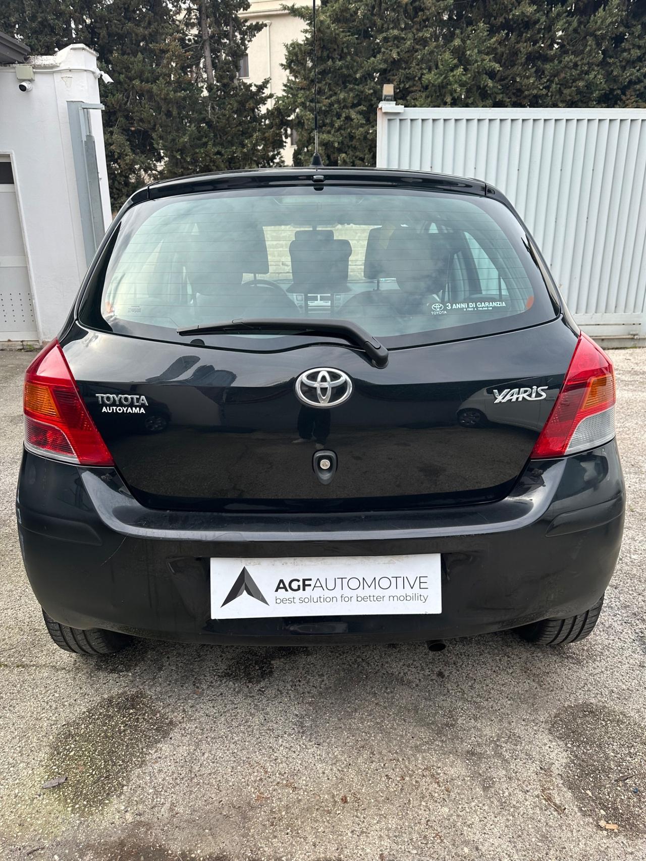 Toyota Yaris 1.3 5 porte Sol