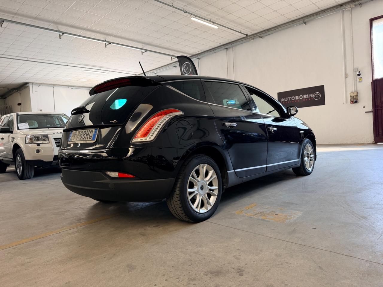 Lancia Delta 1.4 T-Jet 120 CV Silver Ecochic GPL