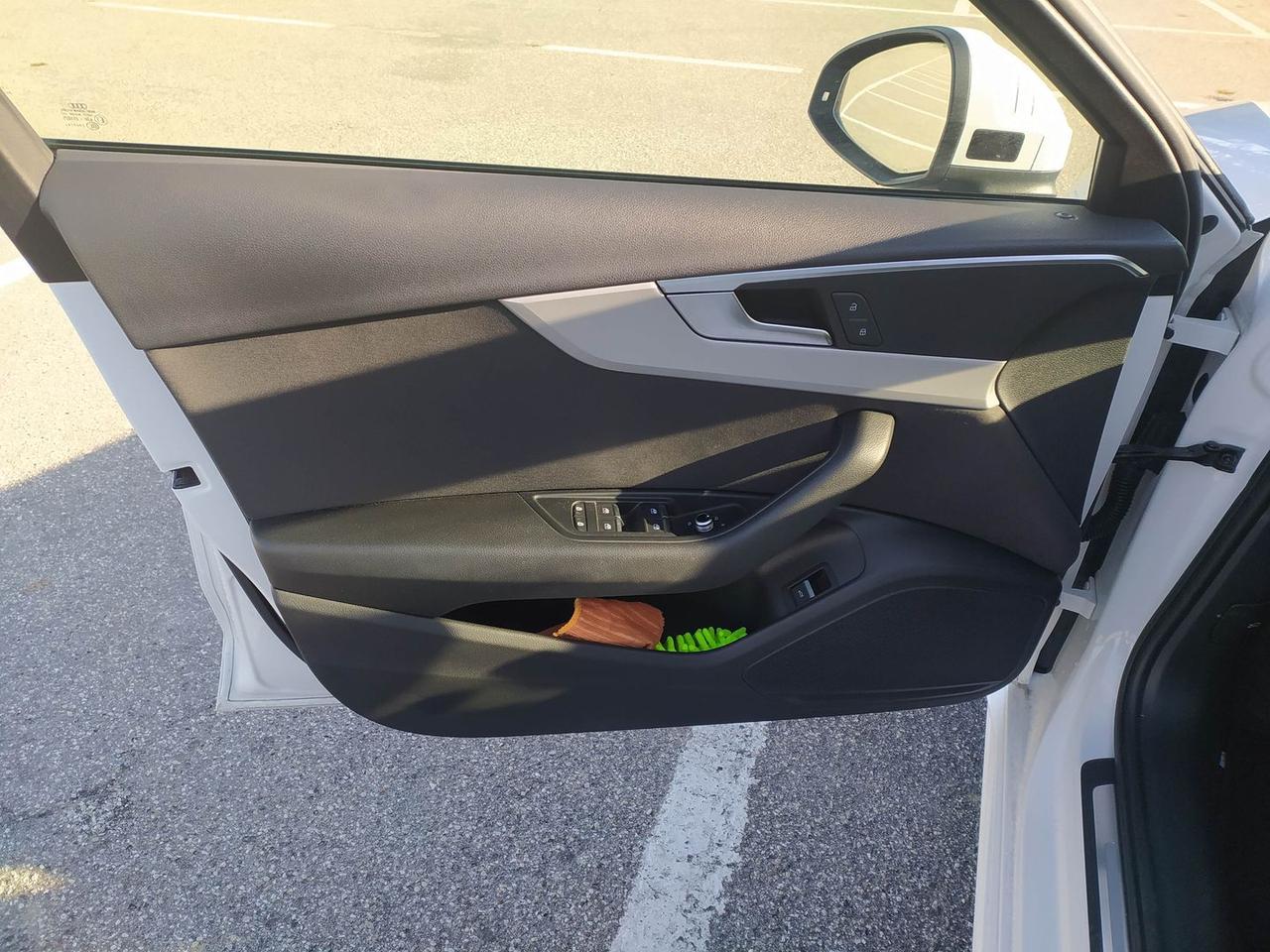 Audi A4 Business Advanced 2.0 35 TDI MHEV #8151