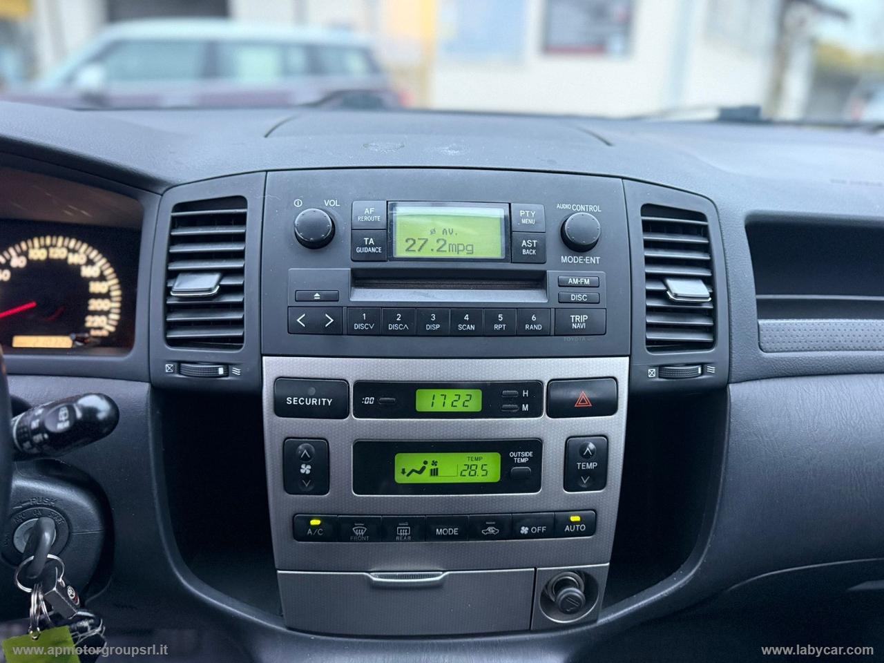 TOYOTA Corolla Verso 2.0 16V D-4D Sol