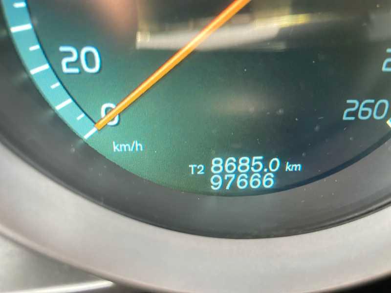 VOLVO V40 1.6 d2 Business