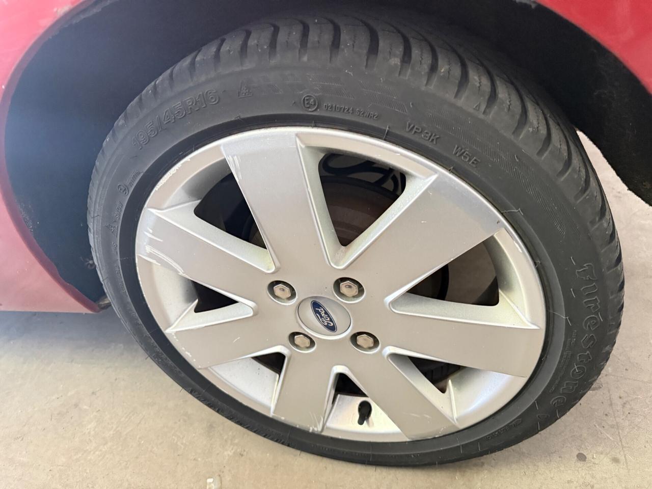 Ford Fiesta 1.2 16V 3p. Ghia