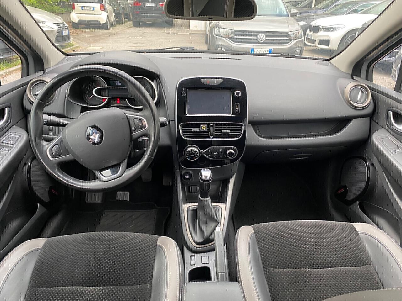 Renault Clio TCe 12V 90CV Start&Stop 5 porte Energy Intens