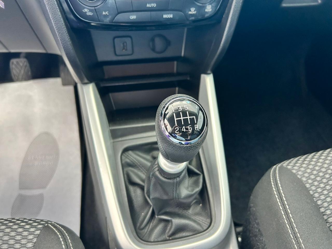 Suzuki Vitara 1.6 DDiS V-Top 2017