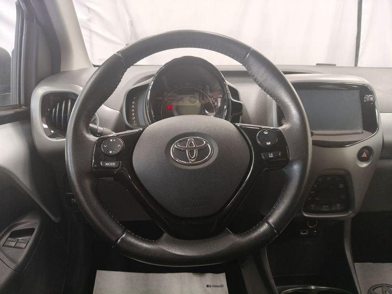 Toyota Aygo Aygo Connect 1.0 VVT-i 72 CV 5 porte x-wave MMT