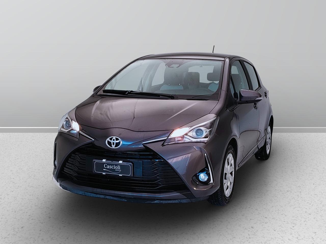 TOYOTA Yaris III 2017 - Yaris 5p 1.0 Active my18