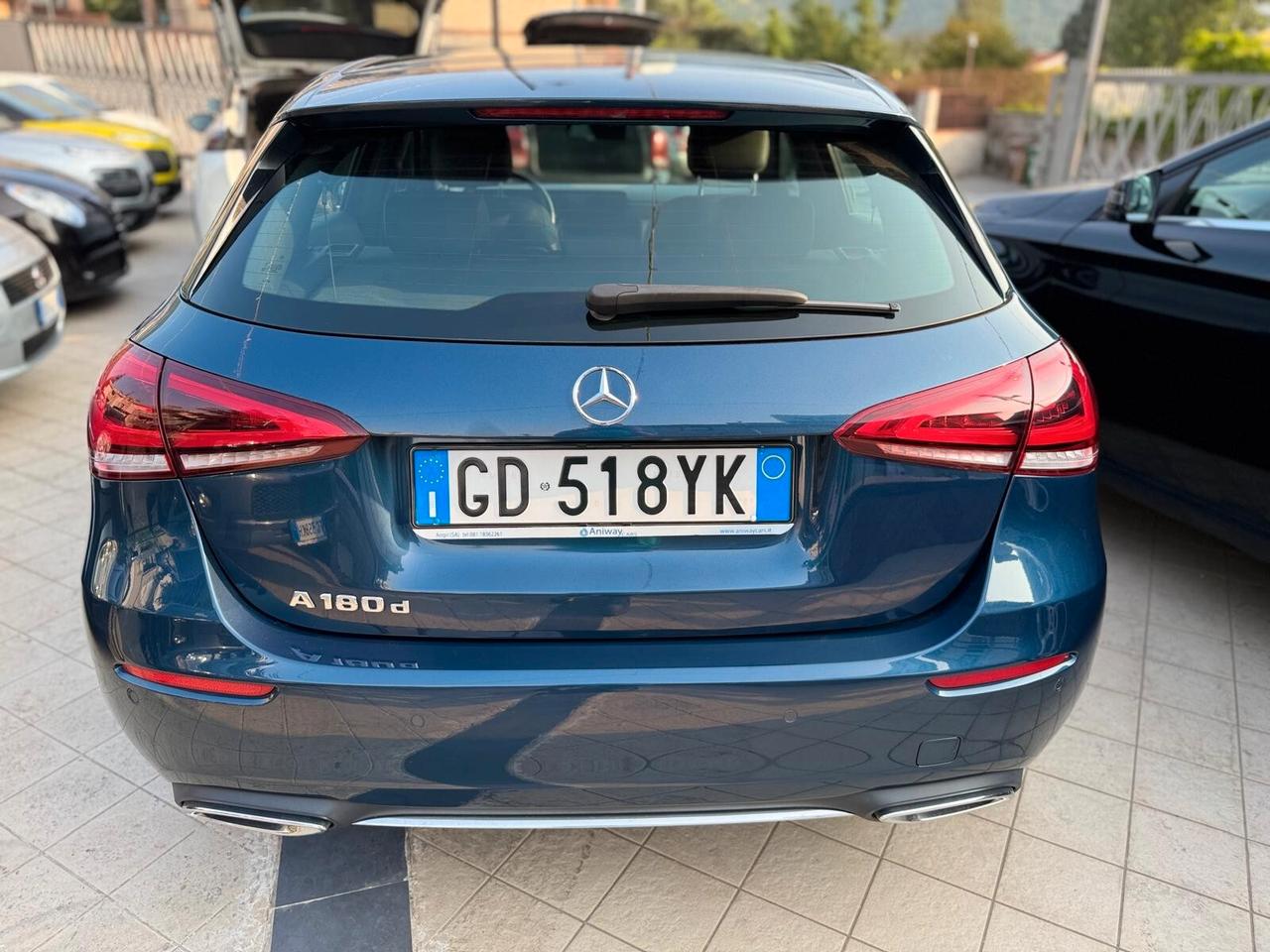 Mercedes-benz A 180 A 180 d Automatic Premium
