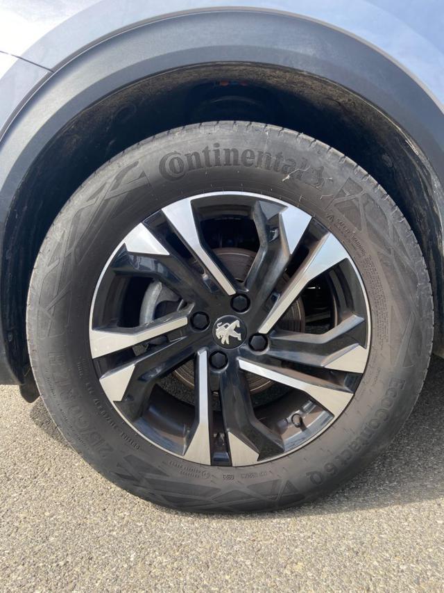 PEUGEOT 2008 *PROMO* PureTech 130 S&S Allure