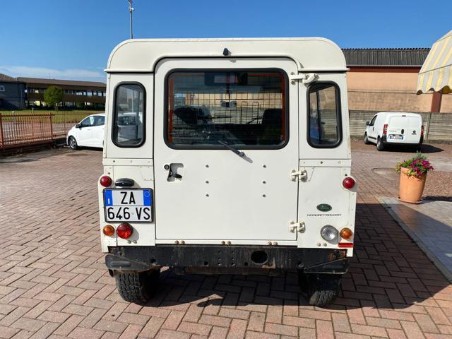 LAND ROVER Defender 90 2.5 Td5 3 posti