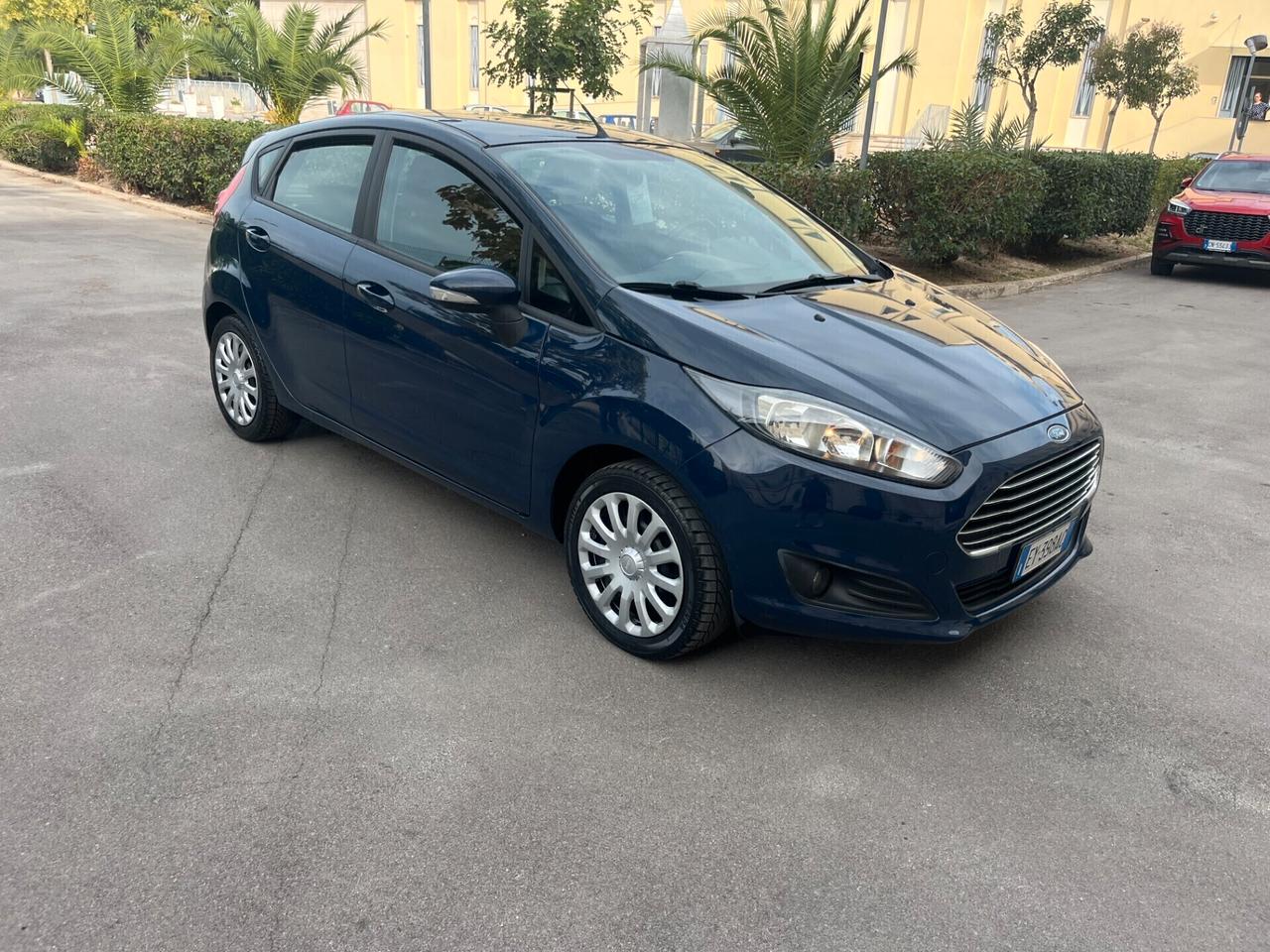 Ford Fiesta 1.2 60CV 5 porte UsatoSicuro