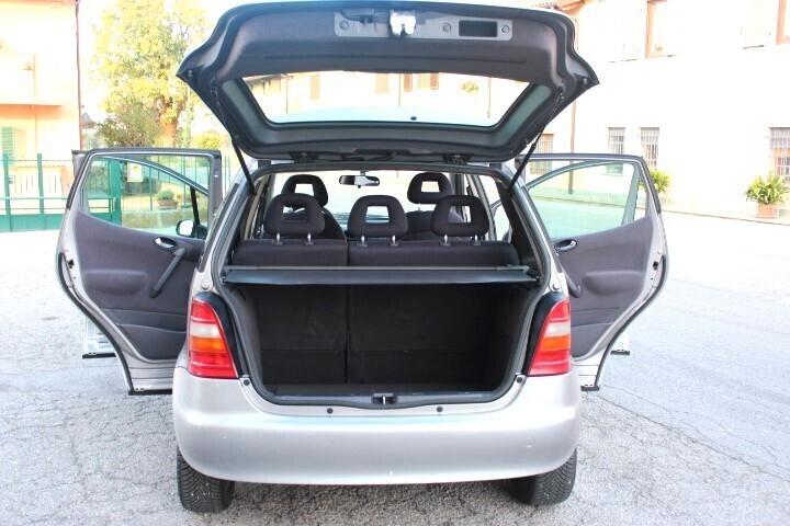 Mercedes-benz A 160 CDI ESTETICA E INTERNO DA VETRINA SOLO 132.000KM ORIGINALI APPARTENUTA PENSIONATA