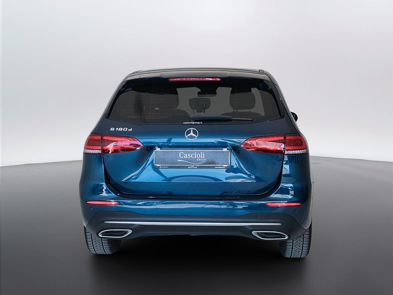 Mercedes-Benz Classe B - W247 2018 - B 180 d Sport Plus auto