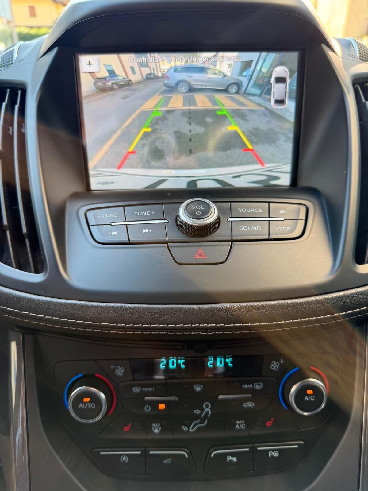Ford Kuga 2.0 TDCI 180 CV S&S 4WD Powershift Vignale