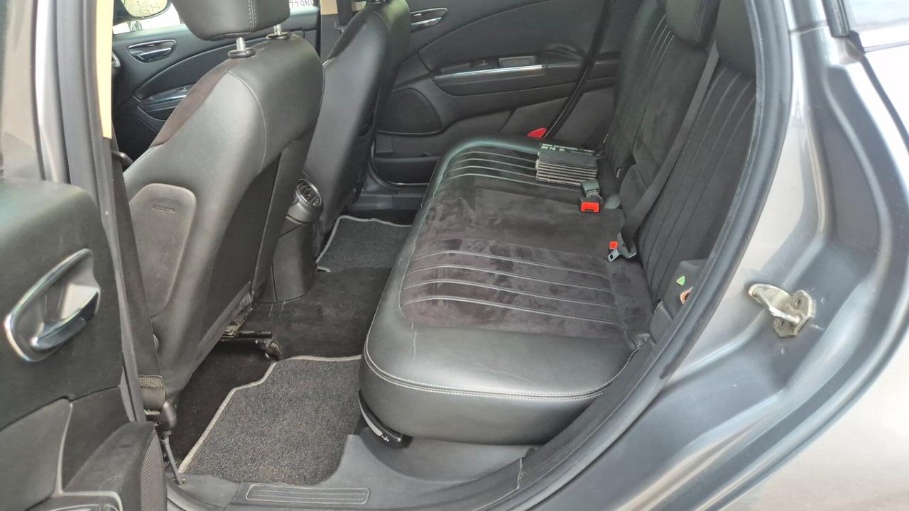 Lancia Delta 1.6 MJT DPF Gold