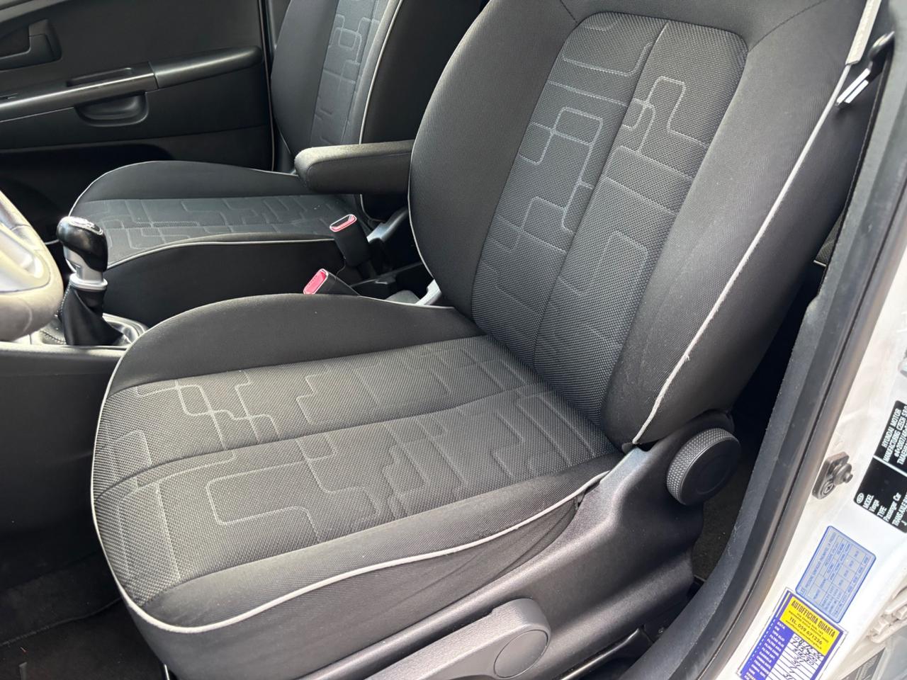 Kia Venga 1.4 benzina OK NEOPATENTATI
