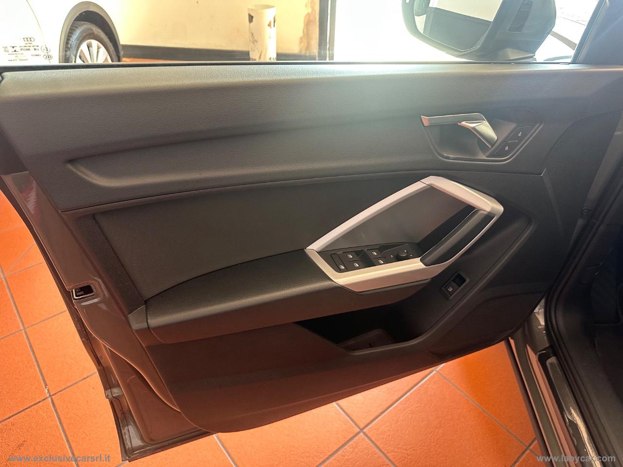AUDI Q3 45 TFSI e S tronic