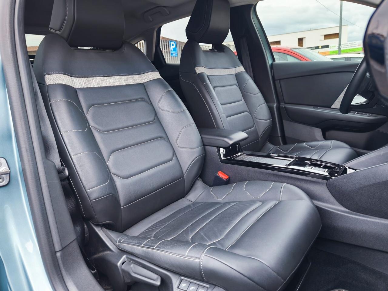 Citroen C4 X BlueHDI 130 S&S EAT8 Shine