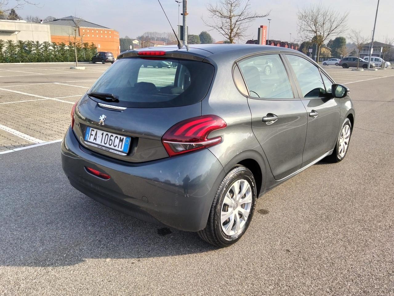 Peugeot 208 PureTech 82Cv 5P*Cerchi*Internet Connect