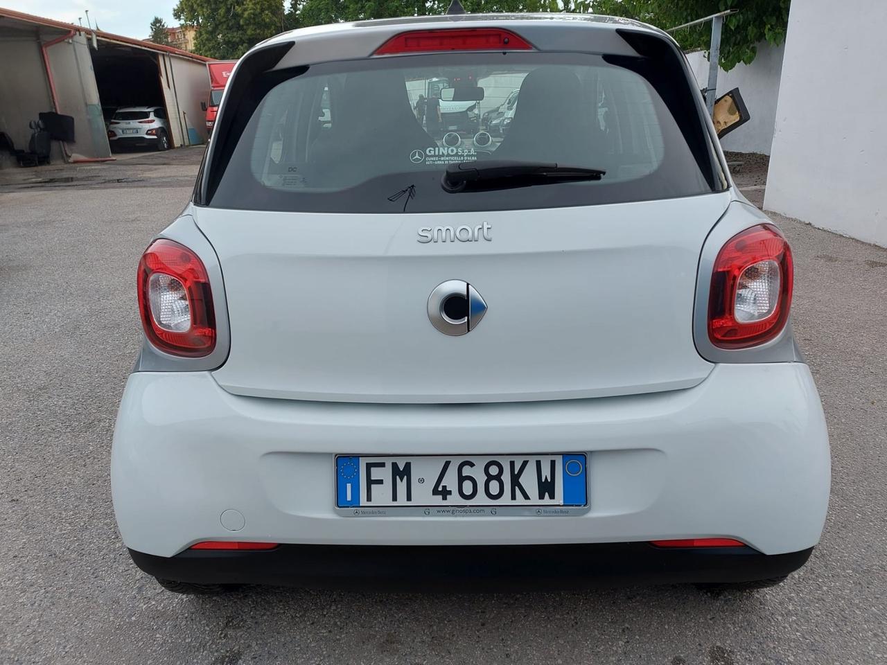 Smart Forfour 1.0 benz/71cv-km 44000-12/2017