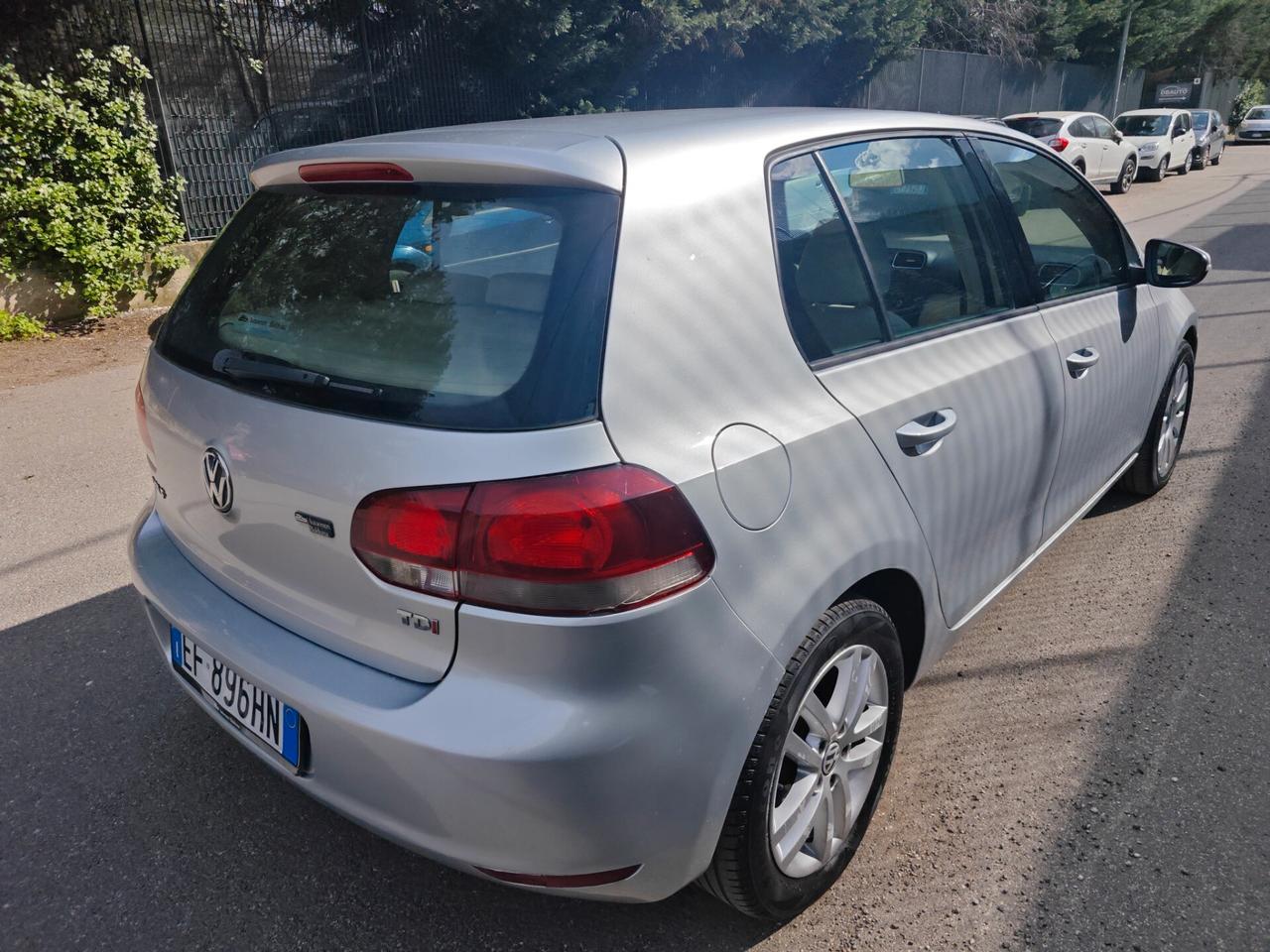 Volkswagen Golf 1.6 TDI DPF DSG 5p. Comfortline