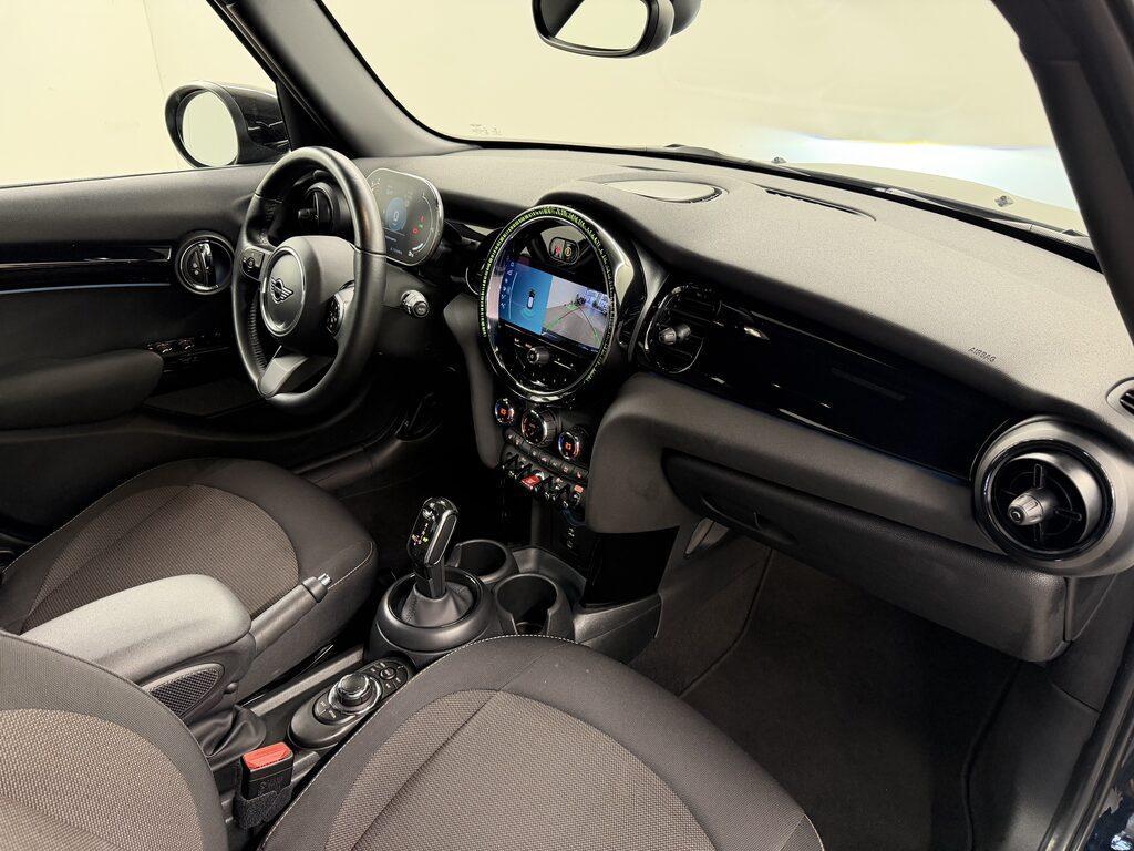 Mini Cooper 1.5 TwinPower Turbo Cooper Business DCT