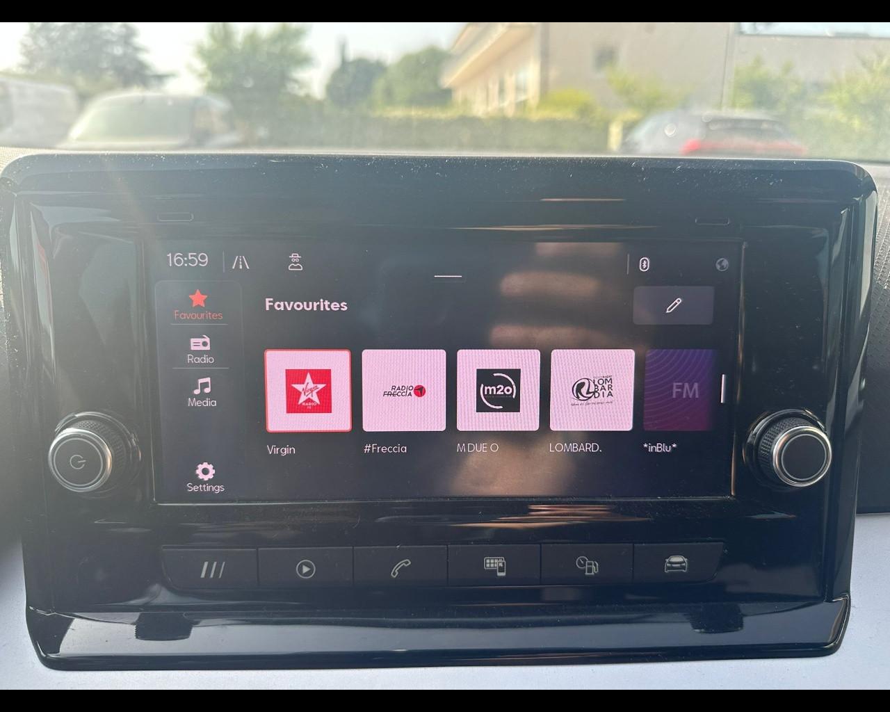 SEAT Arona 1.0 ecotsi FR 95cv