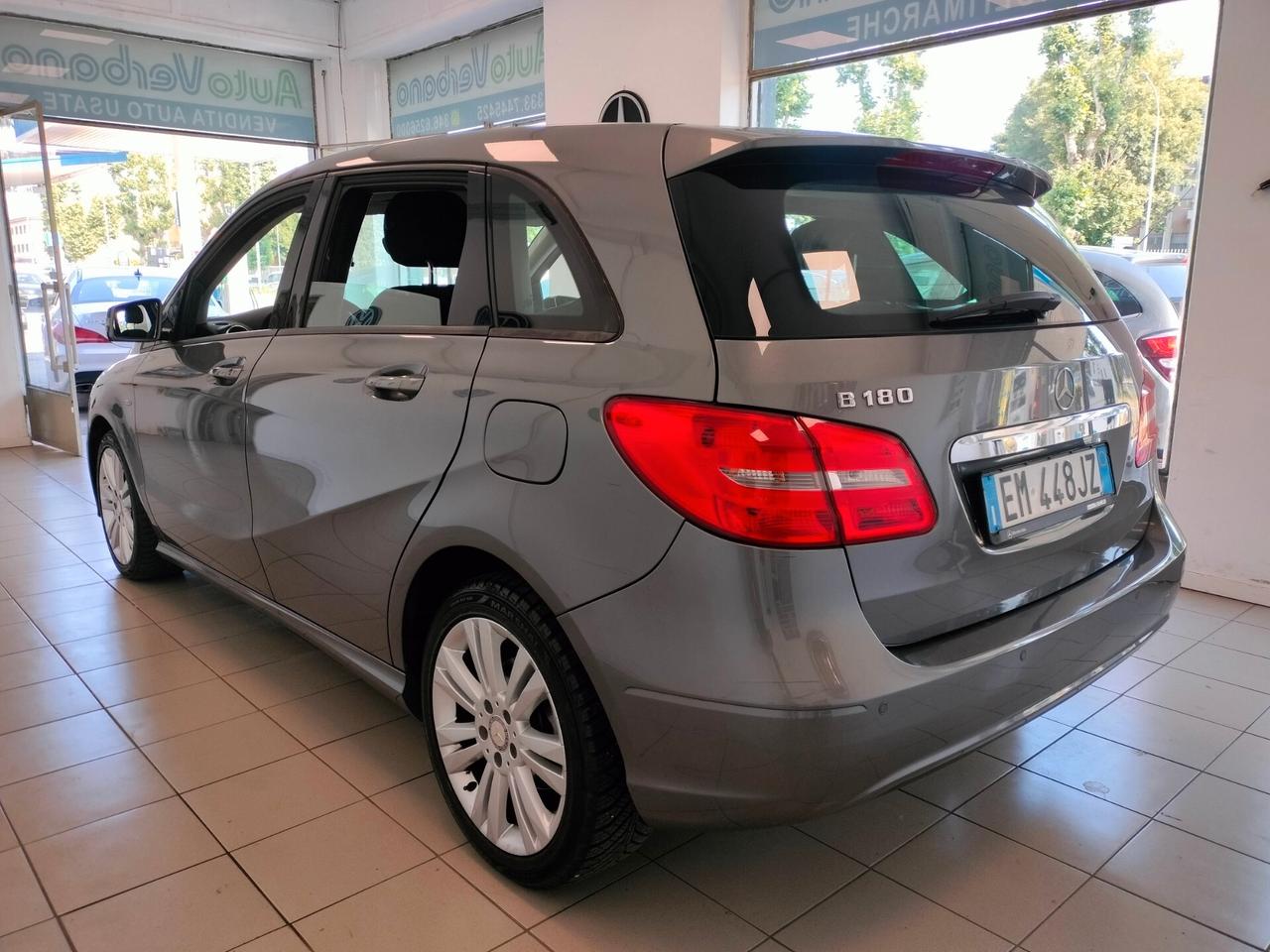 Mercedes-benz B 180 B 180 BlueEFFICIENCY Executive