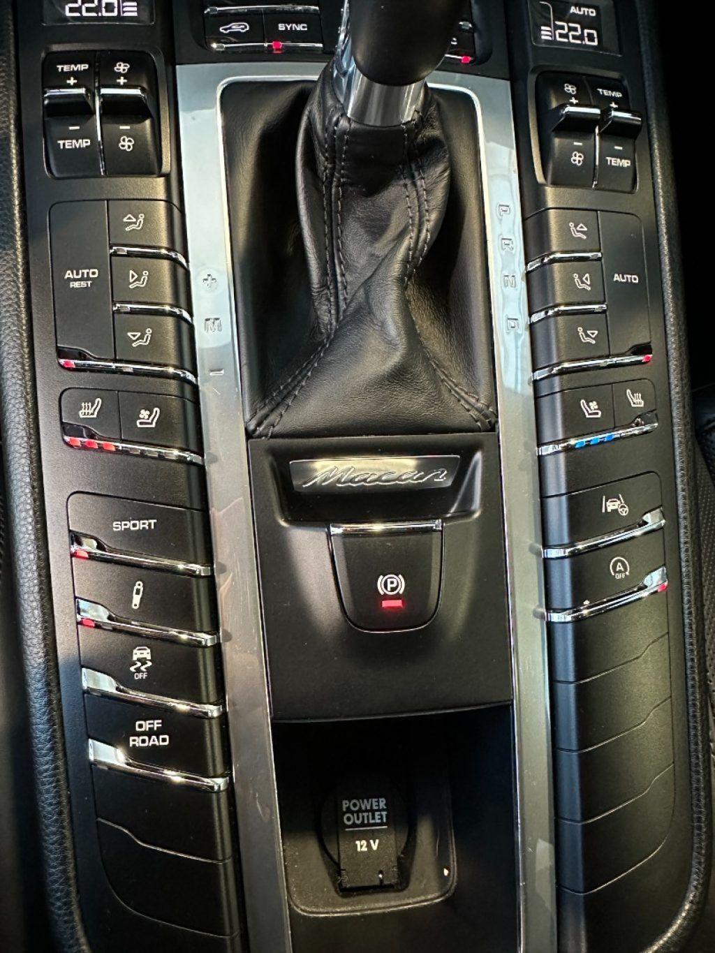 Porsche Macan 2.0 PDK - 21" - Tetto - Sedili Vent - PASM - FULL