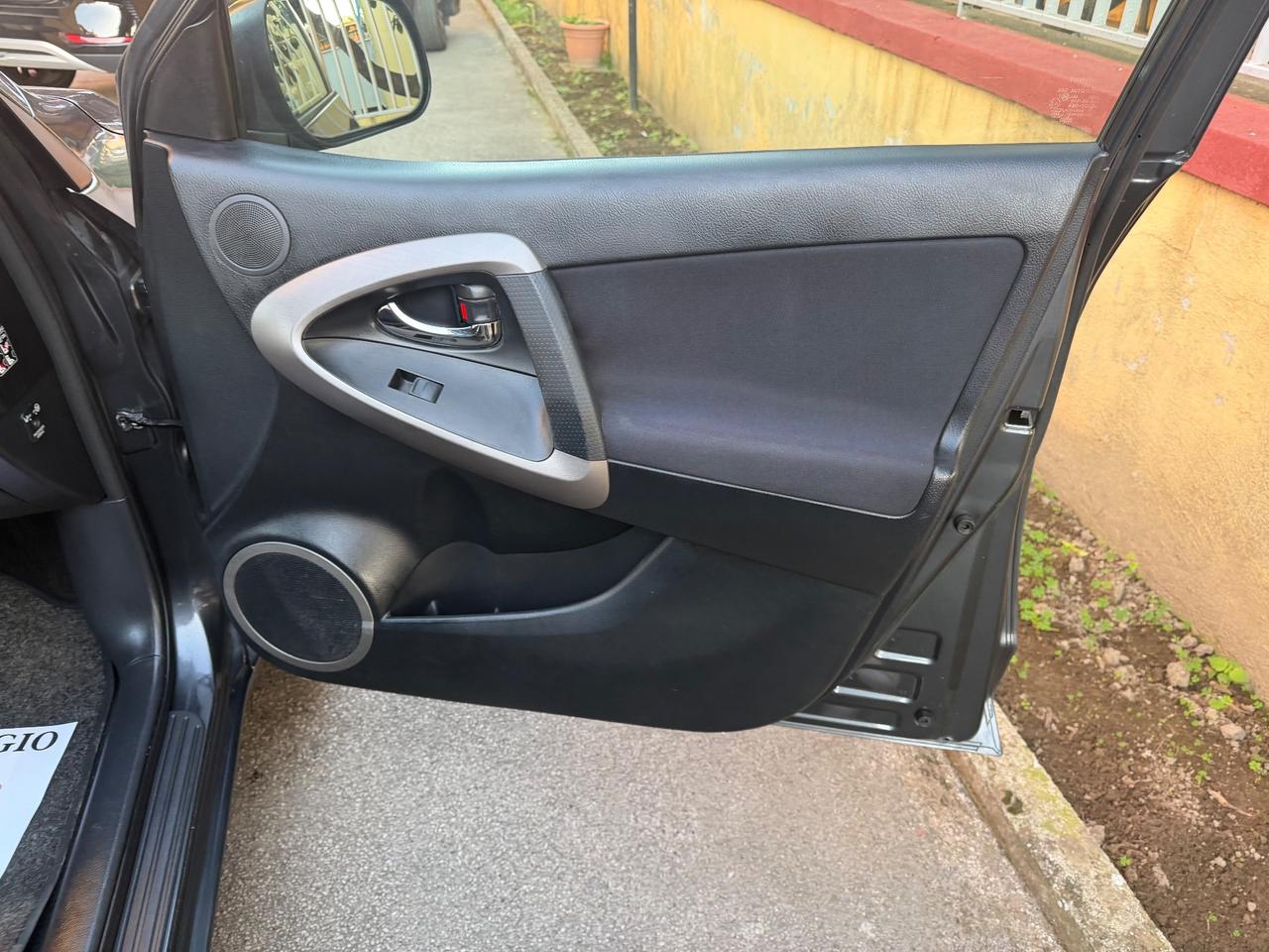 Toyota RAV 4 RAV4 Crossover 2.2 D-4D 136 CV DPF Sol