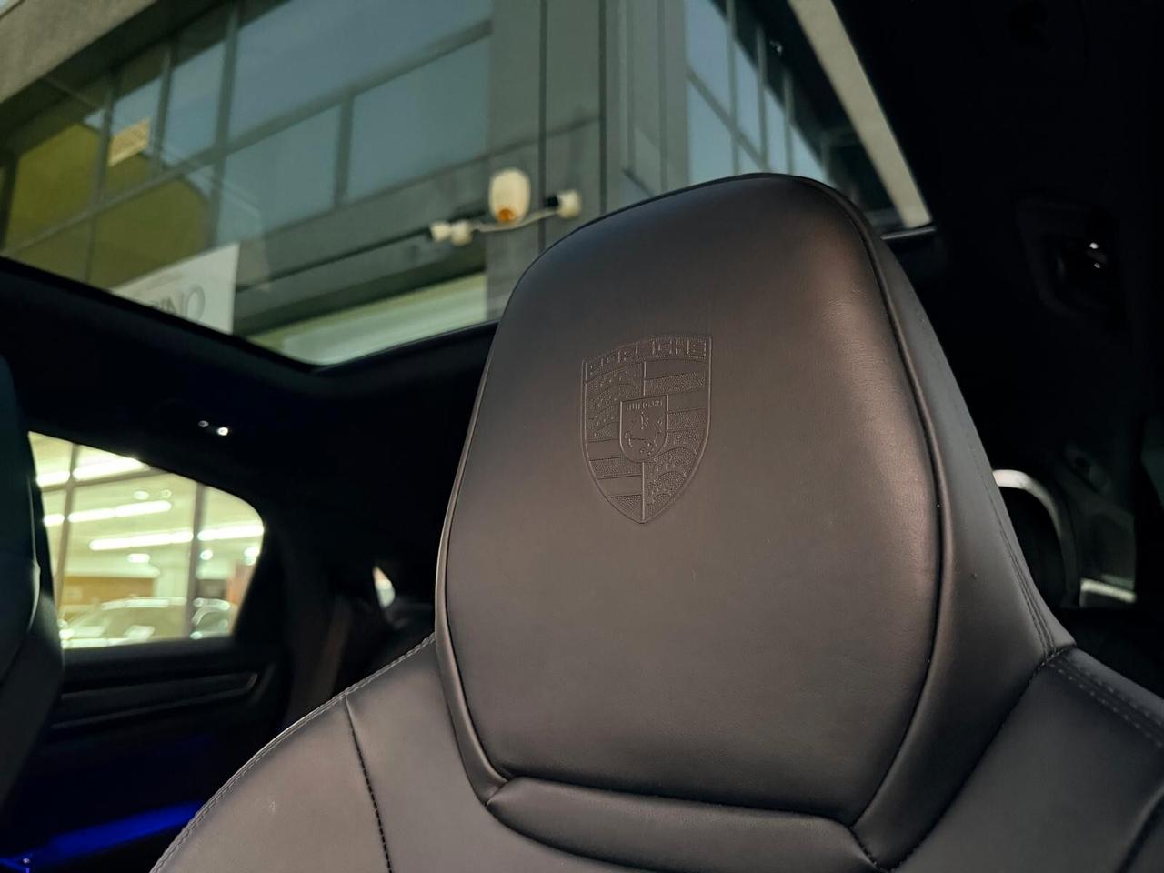 Porsche Cayenne Coupé 3.0 V6 340cv