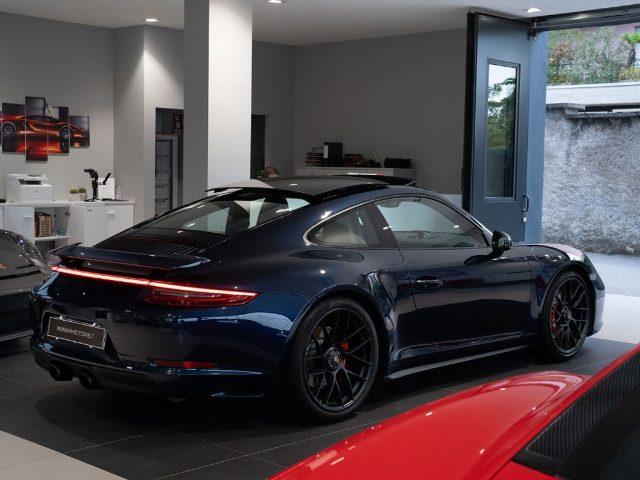 PORSCHE 911 Coupe 3.0 Carrera 4 GTS