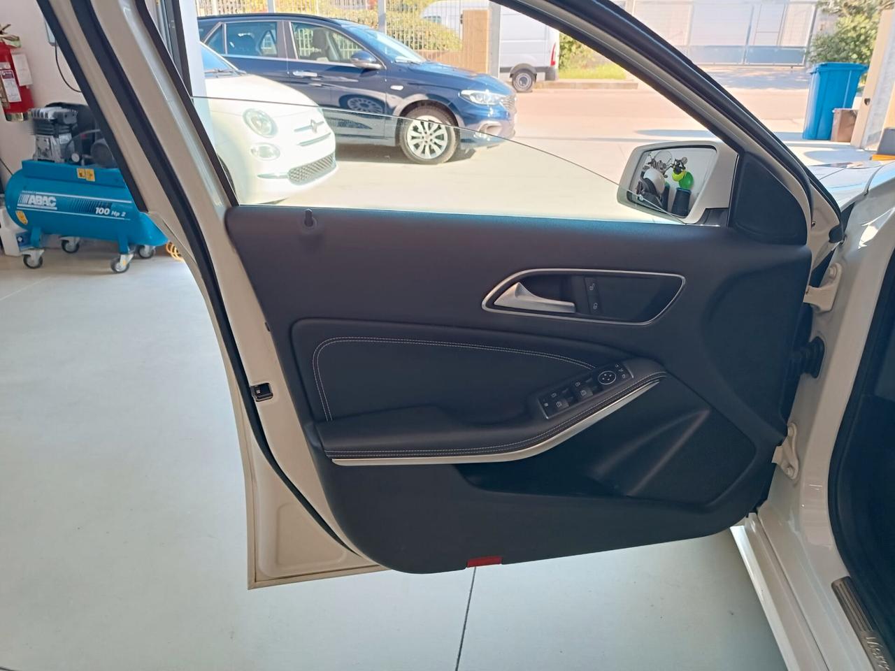 Mercedes-benz A 180 d Automatic Premium