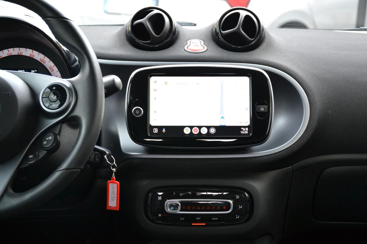 Smart ForTwo EQ PASSION **FARI LED*PREZZO VERO**CARICA RAPIDA**