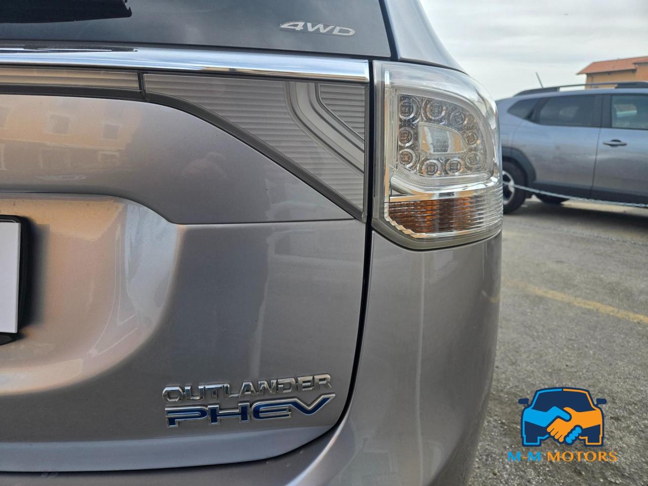 Mitsubishi Outlander phev 2.0 Instyle Diamond 4wd