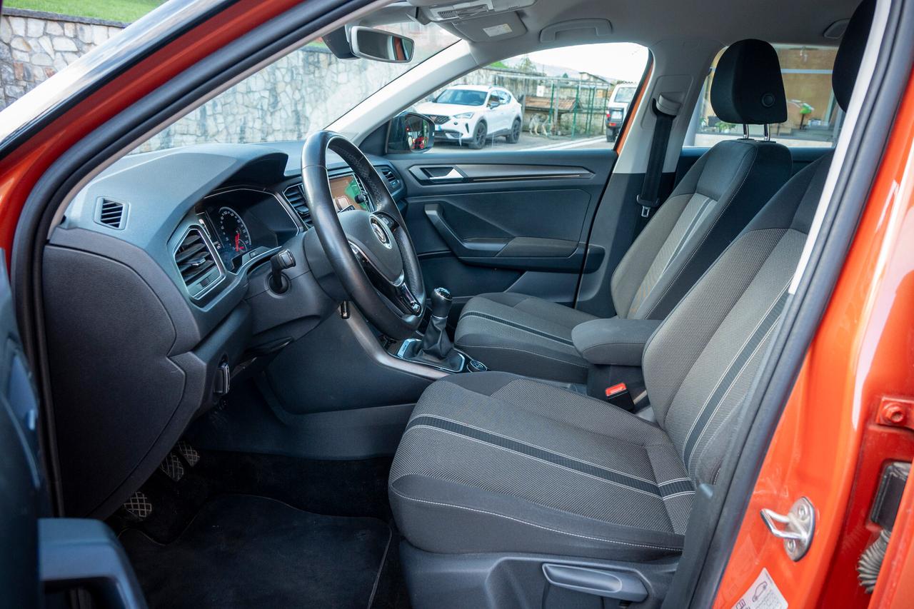 Volkswagen T-Roc 2.0 TDI 4mot MANUALE - GANCIO