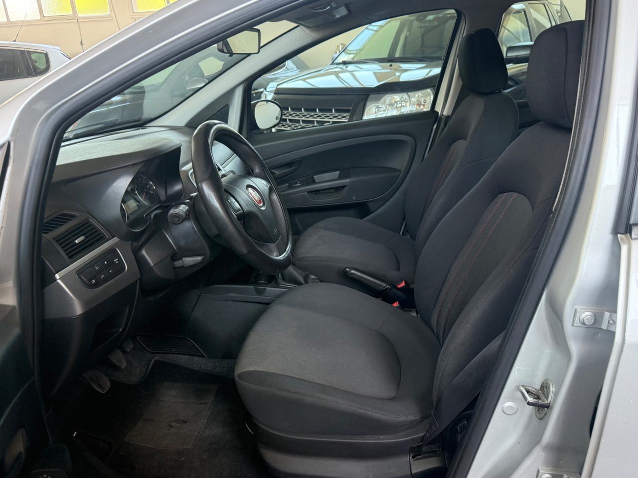 Fiat Punto 1.2 8V 5 porte Lounge ok neopatentati
