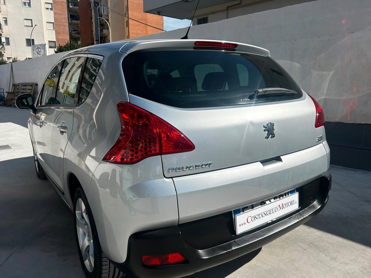 Peugeot 3008 1.6 HDi 110CV