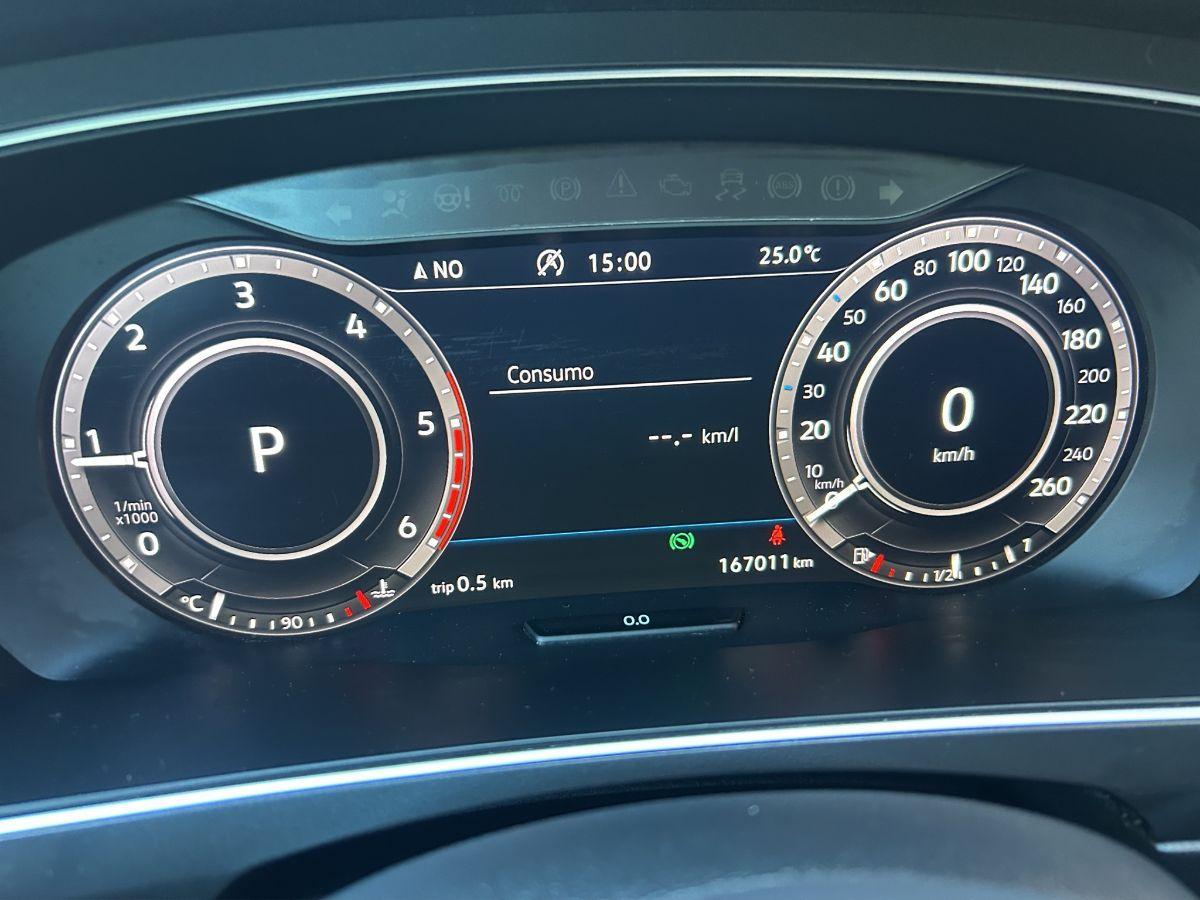 VOLKSWAGEN - Tiguan - 2.0 TDI 150CV DSG Executive BMT TELECAMERA